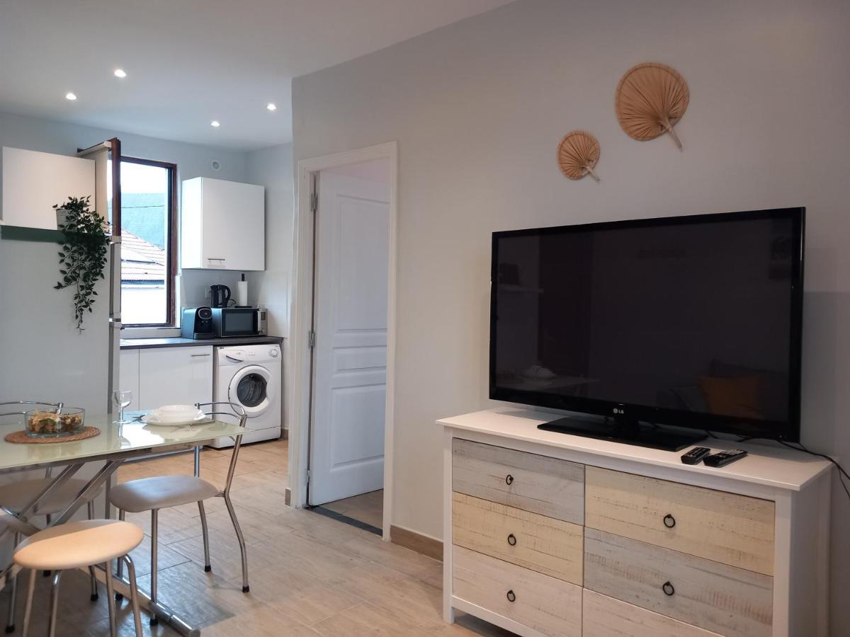 Appartamento Beau F2-5Mn Aeroport D'Orly-Parking Prive Gratuit Paray-Vieille-Poste Esterno foto